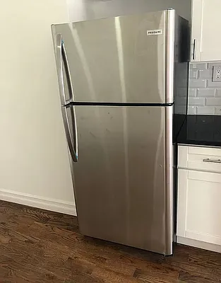 Rented by Corcoran | media 14