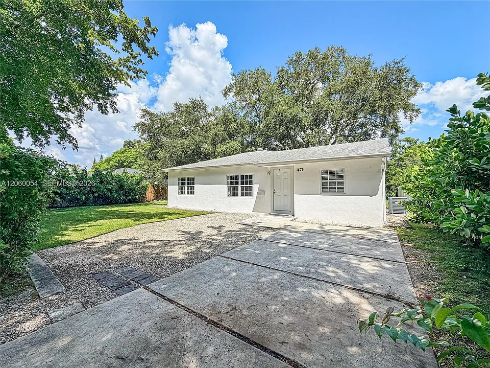 1471 NE 132nd Rd