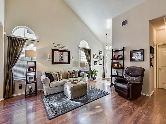 4th image of 10513 S Canoa Hills Trl