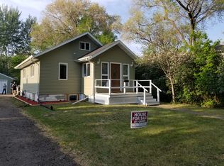 1512 4th Ave S, Moorhead, MN 56560