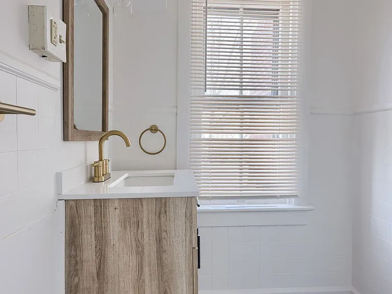 507 N Lime St #4 — Photo 9