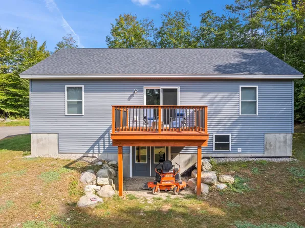 90 Eddie Kahkonen Road, Norway, ME 04268