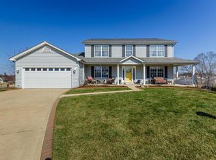 824 Prince Andrew Ct, Saint Charles, MO 63304