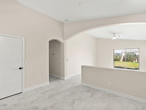 4th image of 40332 W HAYDEN Drive