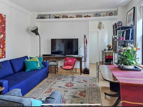 4th image of 269 W 72nd St APT 16D