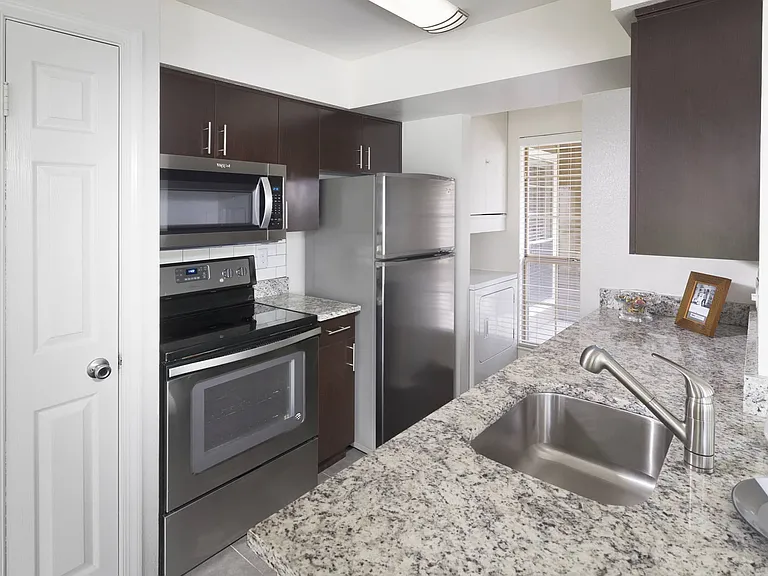 Dominion Lake Ridge — Photo 12