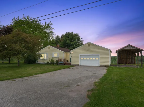 18 Windy Meadow Road, Buxton, ME 04093