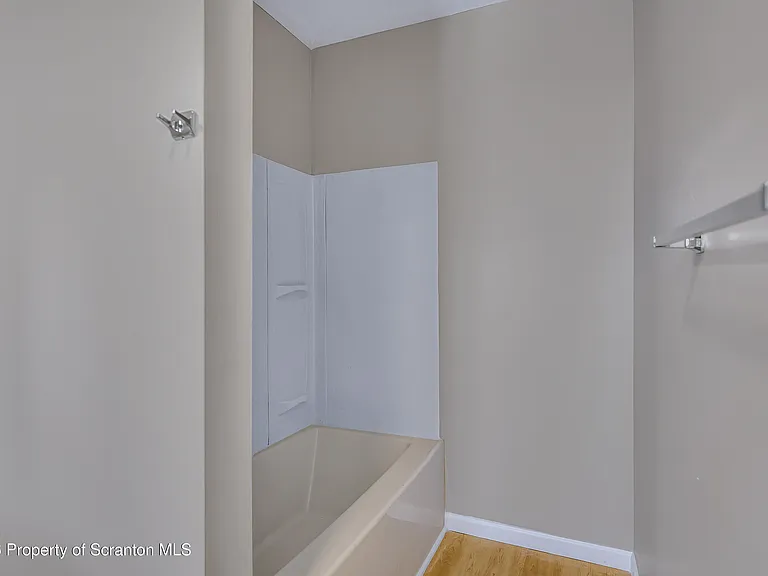 380 Scott St #1 — Photo 7