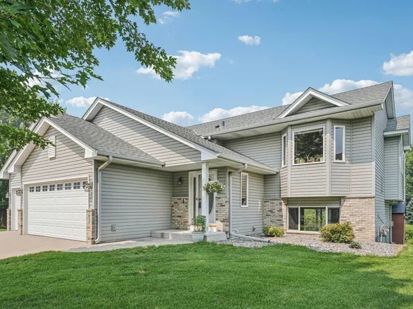 7951 Joseph Ct, Lino Lakes, MN 55014