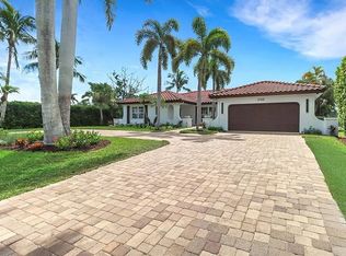 2105X Sheepshead Dr, Naples, FL 34102