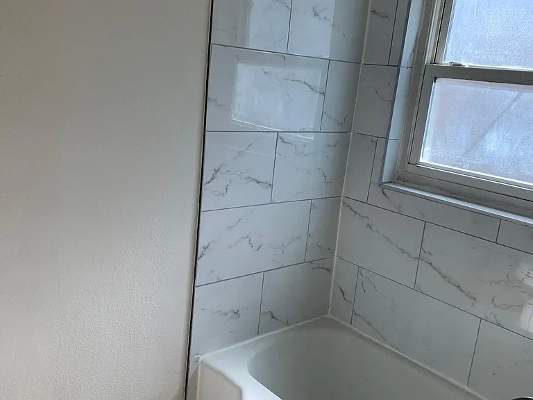 3528 Vail Ave SE — Photo 2