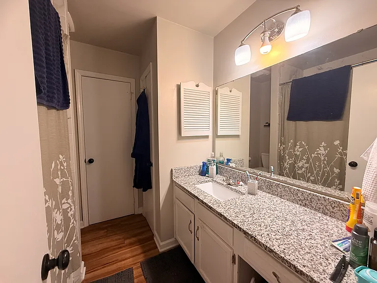 8212 Circle Tree Ln — Photo 9