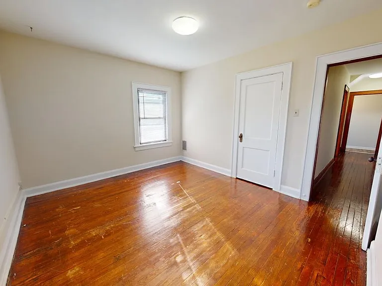 16 E Tulane Rd — Photo 8
