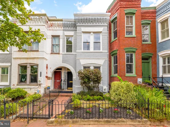 1104 G St NE, Washington, DC 20002