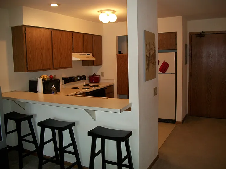 Londonderry Lofts — Photo 36