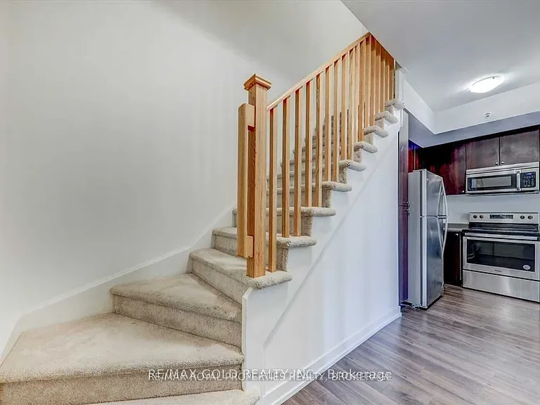 1555 Kingston Rd #201 — Photo 8