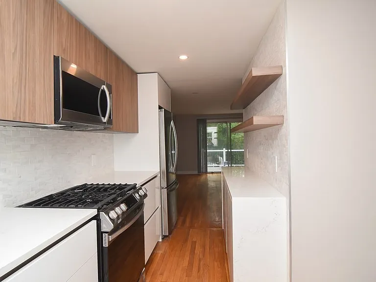 37-49 Arcadia Ave #45 — Photo 33