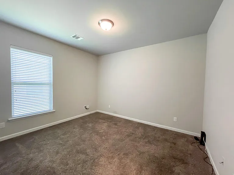 7646 Antebellum Ave — Photo 14