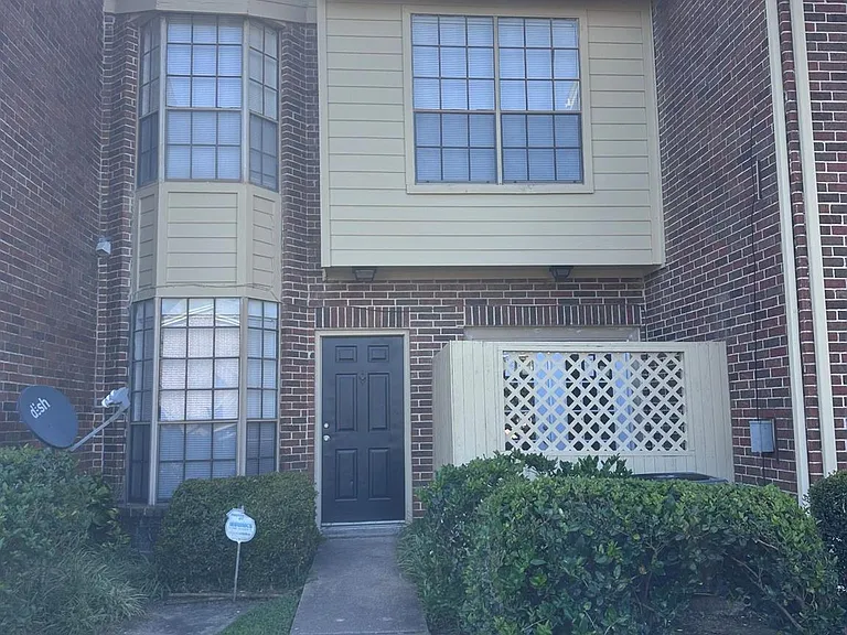 2121 El Paseo St #2202 — Photo 34