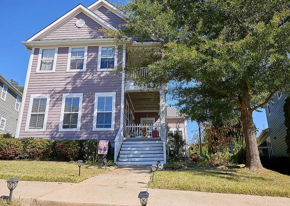 106 Ridenour Ave