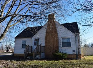 5434 Center Rd, Valley City, OH 44280