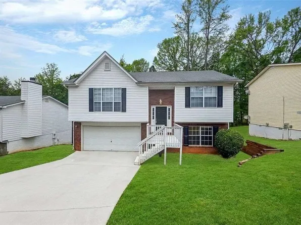 2276 Ramblewood Cir, Decatur, GA 30035