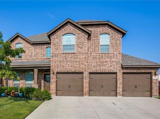 8933 Stone Top Dr, Fort Worth, TX 76179