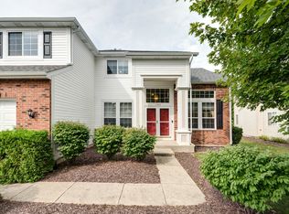 1300 Kettering Rd, Mundelein, IL 60060