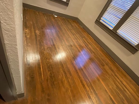 5th image of 1105 Harmony St