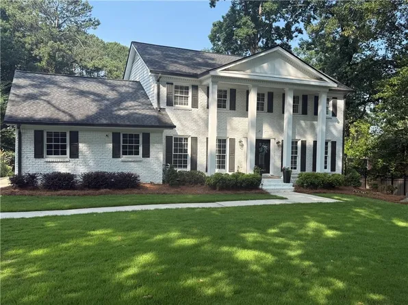 4766 Chamblee Dunwoody Rd, Atlanta, GA 30338
