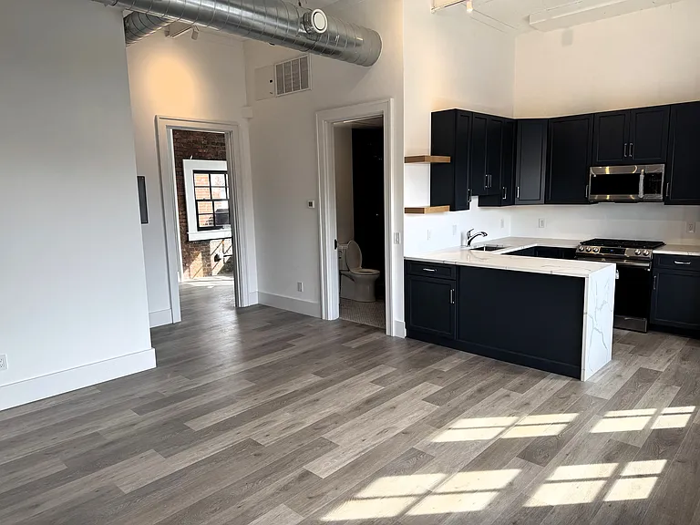 231 Closter Dock Rd #3A — Photo 3