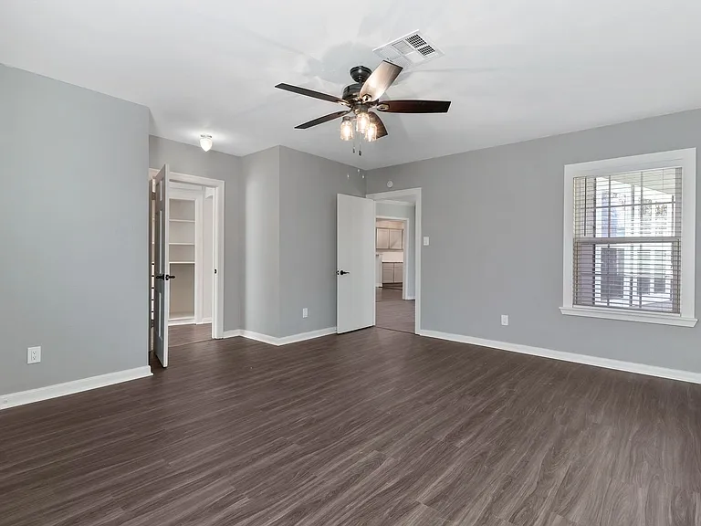 3557 Winston Rd — Photo 20