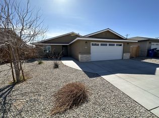 945 W Willow Ave, Ridgecrest, CA 93555