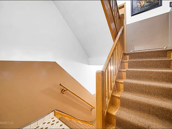 4th image of 2727 N 76th Ave #1