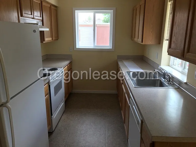 1635 Patterson Aly #1 — Photo 8