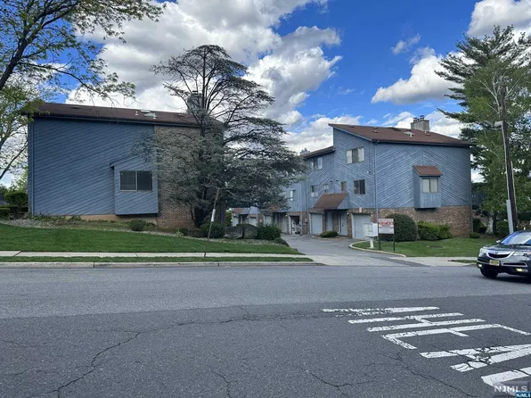 114 Pennington Ave APT P, Passaic, NJ 07055