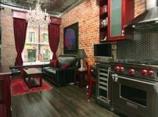 77 Perry St, New York, NY 10014