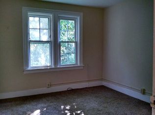 5 Hamilton Ct #1, Poughkeepsie, NY 12601