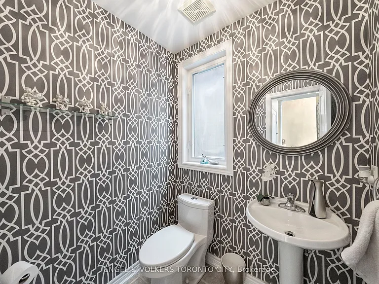 101 Jefferson Forest Dr — Photo 9