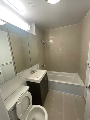 Rented by Queens Apartments Realty LLC | media 13