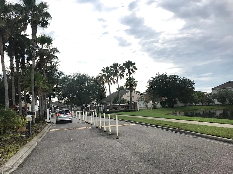710 Lake Biscayne Way — Photo 9