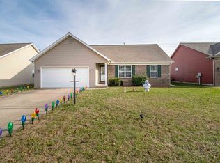 11333 Kestrel Ct, Evansville, IN 47725