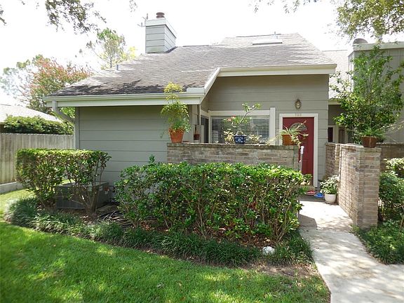 2nd image of 7133 Brendam Ln #351