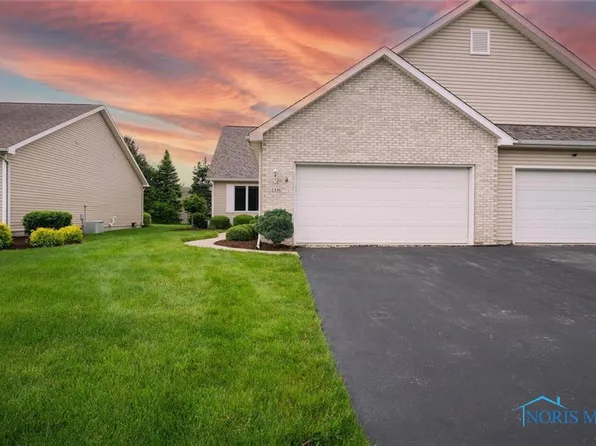 1446 Riverwalk Ct #6, Waterville, OH 43566