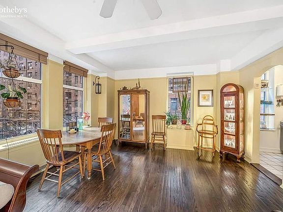 2nd image of 470 W 24th St APT 4A