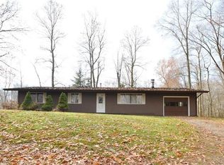 1236 E Maitland Ln, New Castle, PA 16101