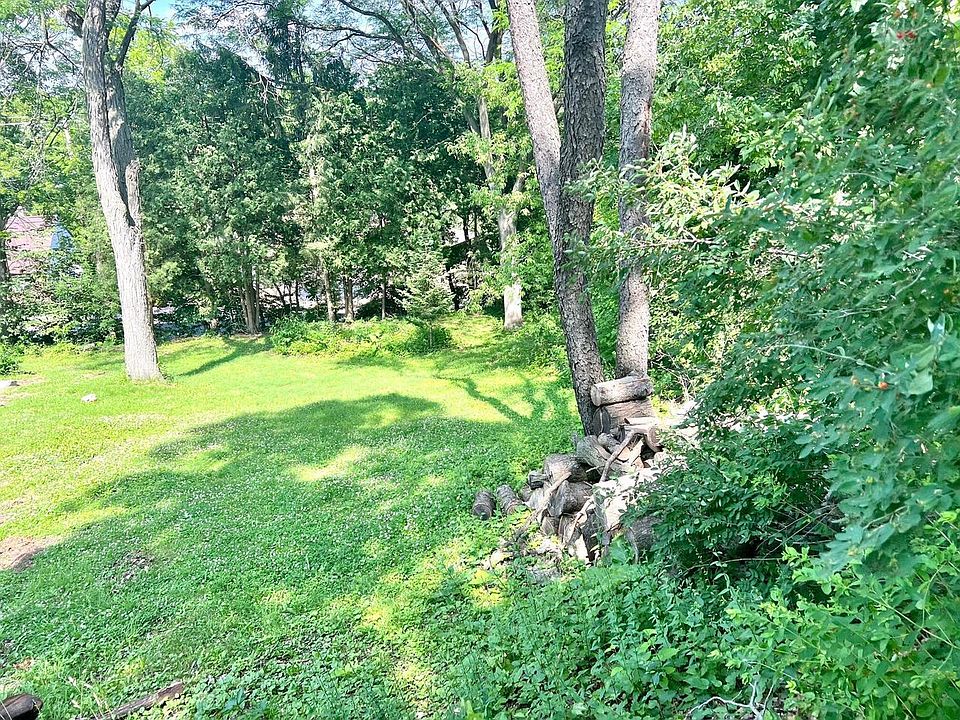 1st image of 1402 LIVSEY PLACE