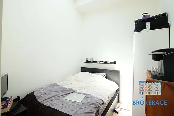 Rented by SBJ Brokerage, LLC | media 7