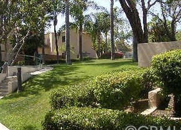 3rd image of 13104 Glen Ct Unit 33