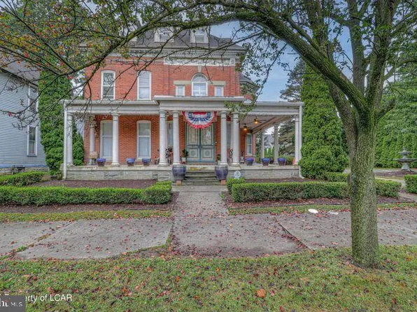 31 Exeter Ave, West Pittston, PA 18643